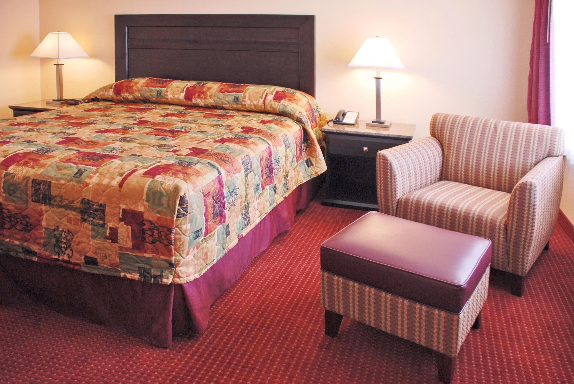 Relax Inn & Suites 埃尔卡洪 外观 照片